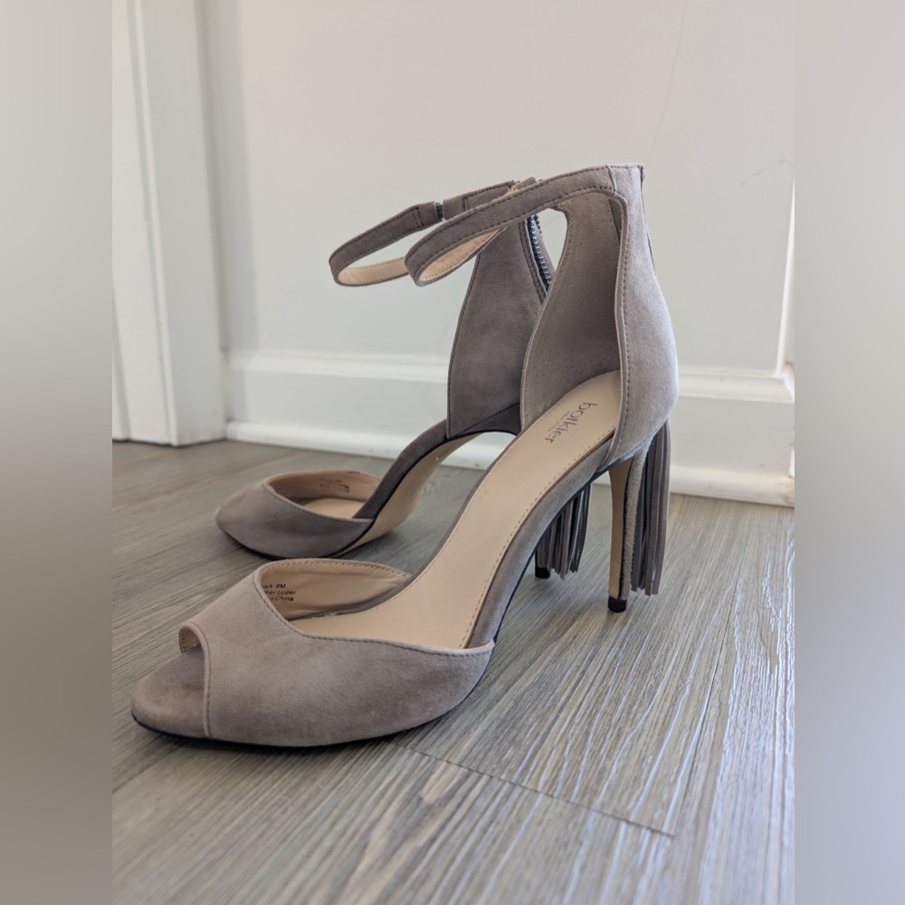 Women’s Ankle strap suede sandals